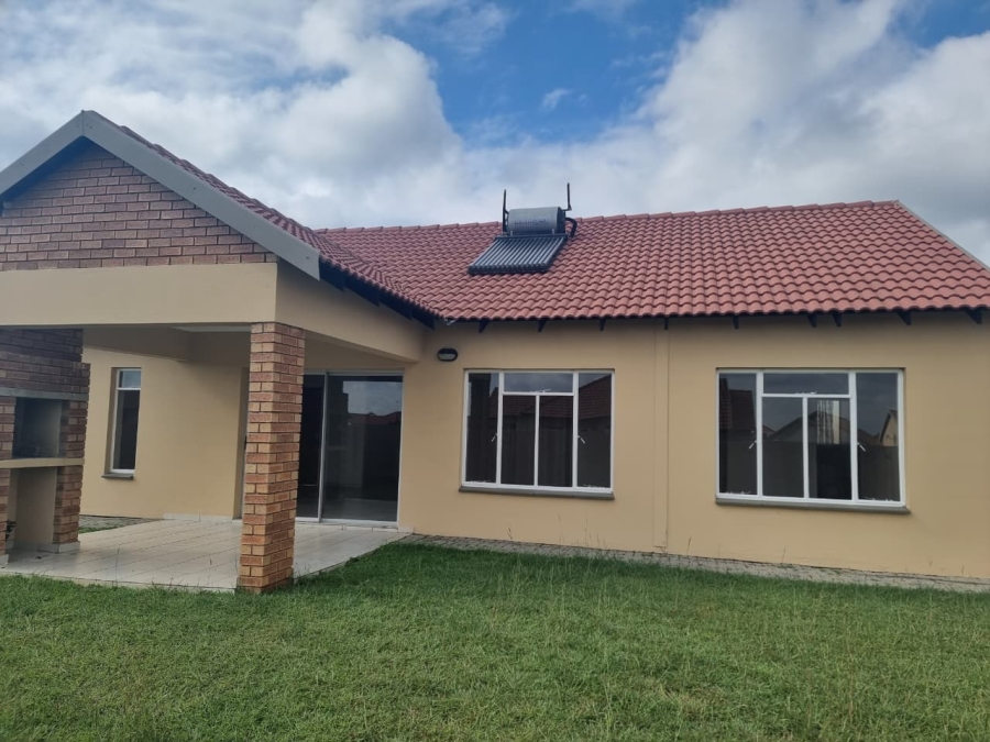 3 Bedroom Property for Sale in Waterkloof Hill Estate North West